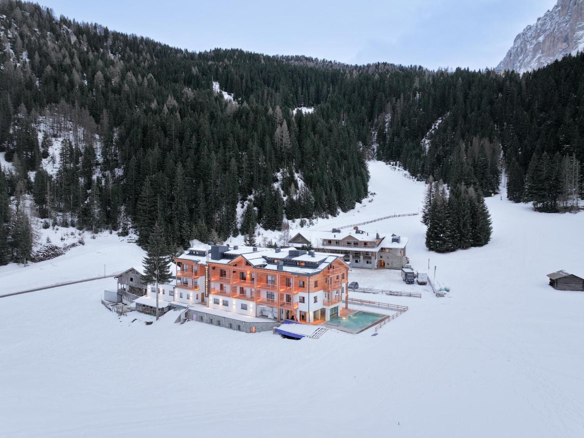 Hotel Pozzamanigoni Selva di Val Gardena Bagian luar foto
